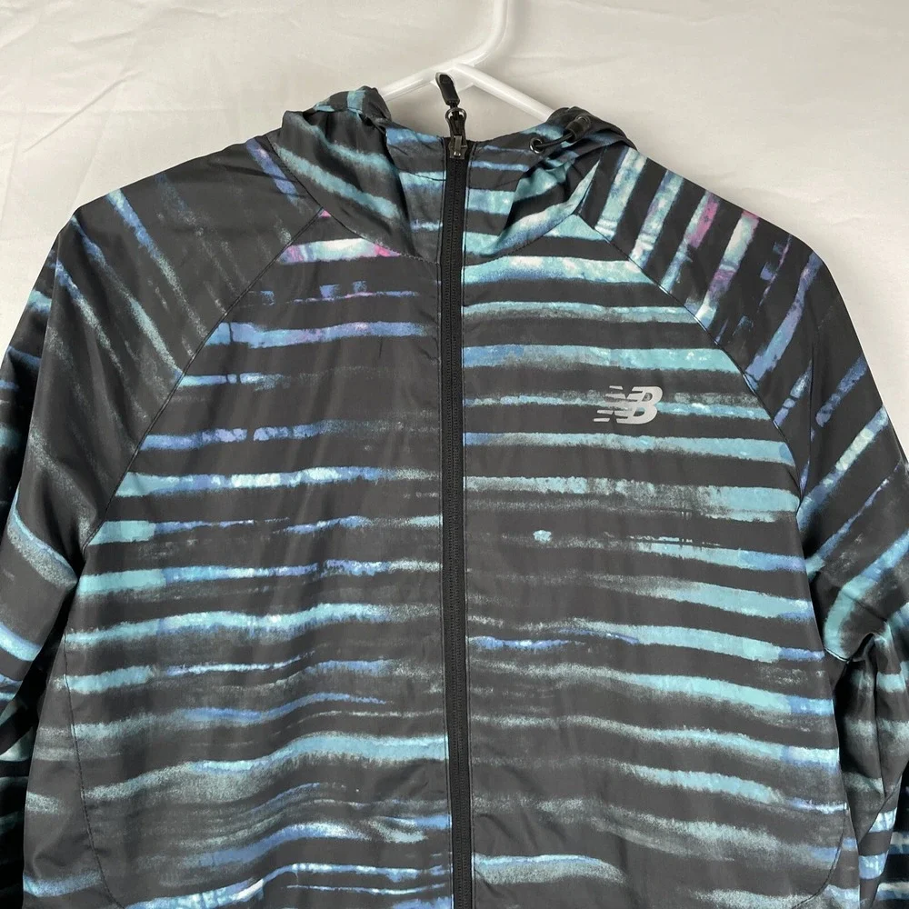 New Balance Rain Jacket Women's Size Large‎ Striped Hooded Full Zip